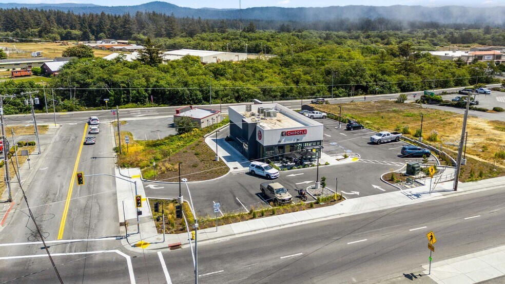 More Photos Of 895 L St, Crescent City Fast Food For Sale