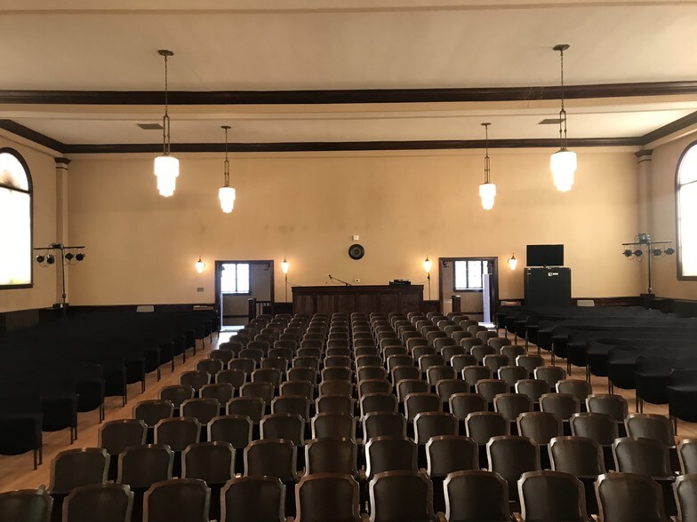 More Photos Of 229 N Montana St, Butte Religious Facility For Lease
