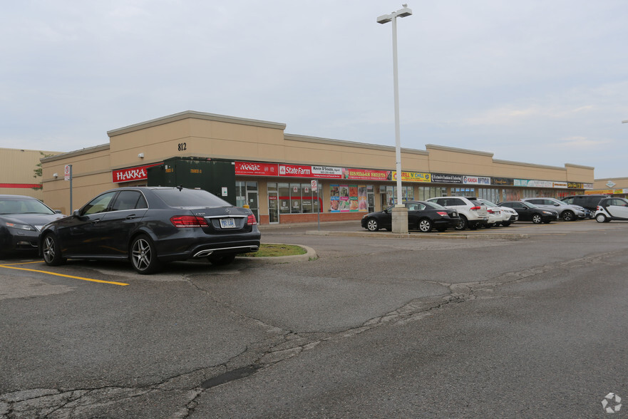 Primary Photo Of 812 Britannia Rd, Mississauga General Retail For Sale