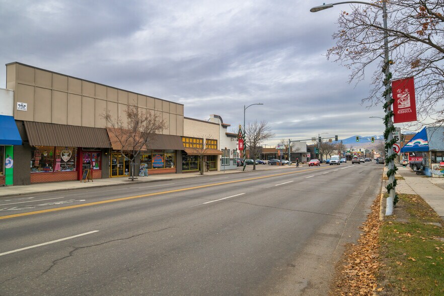 More Photos Of 819 S Higgins Ave, Missoula Freestanding For Sale