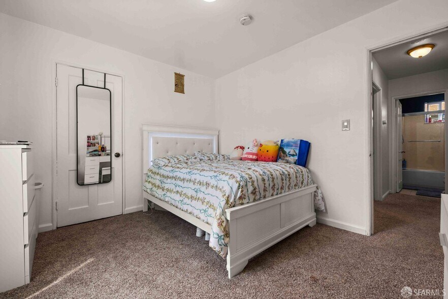 More Photos Of 451 Rollins Rd, Burlingame Multifamily For Sale