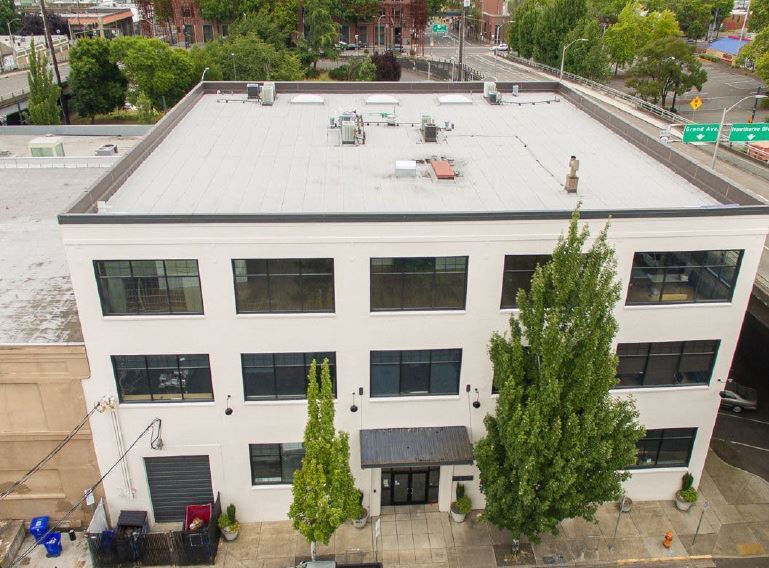 More Photos Of 307 SE Hawthorne Blvd, Portland Loft Creative Space For Sale