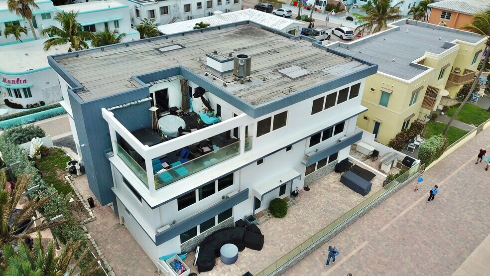 More Photos Of 2203 N Surf Rd, Hollywood Apartments For Sale