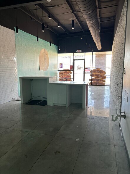 More Photos Of 1600 S 4th St, Chickasha Unknown For Lease