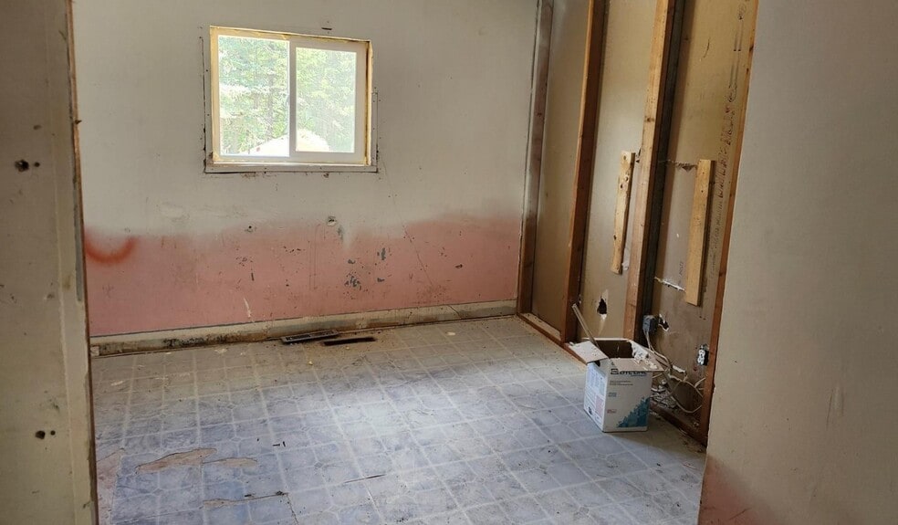 More Photos Of Trans-Canada Hwy @ NA Service Road, Mclean Land For Sale