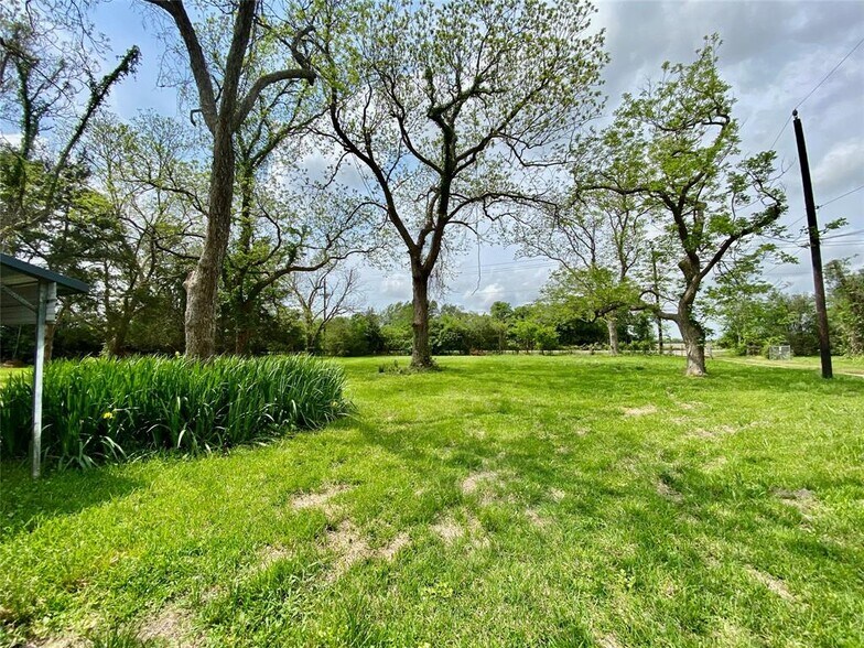 More Photos Of 6718 Sjolander Rd, Baytown Land For Sale