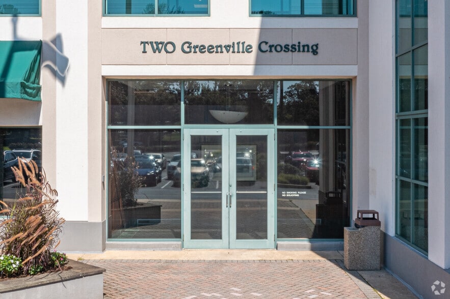 More Photos Of 4005 Kennett Pike, Greenville Unknown For Lease