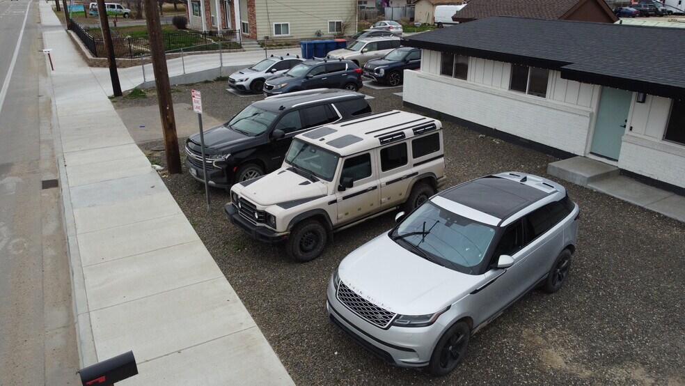 More Photos Of 330 N Linder Rd, Meridian Flex For Sale