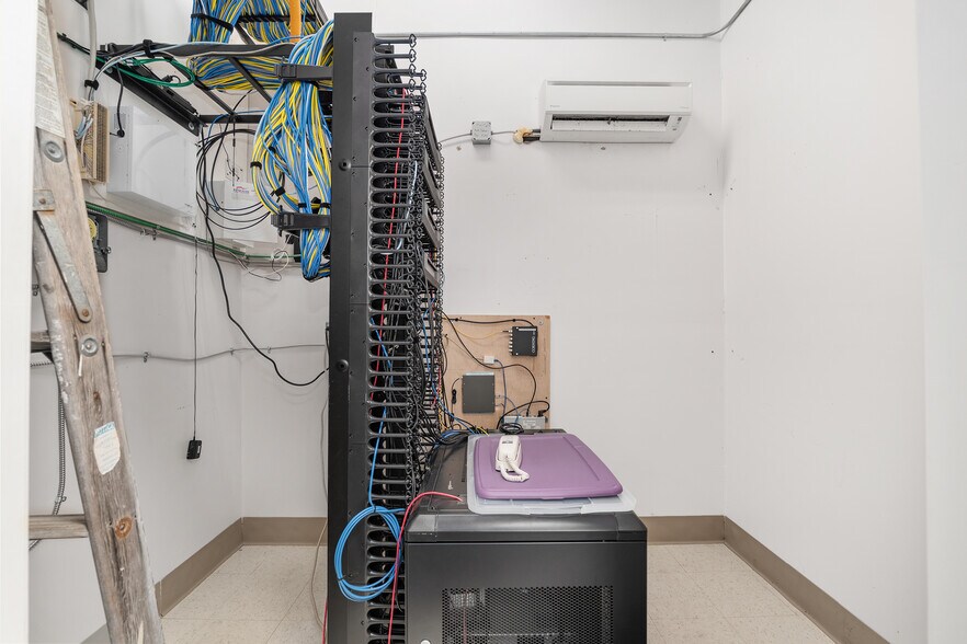 More Photos Of 1014 NW 57th St, Gainesville Medical For Lease