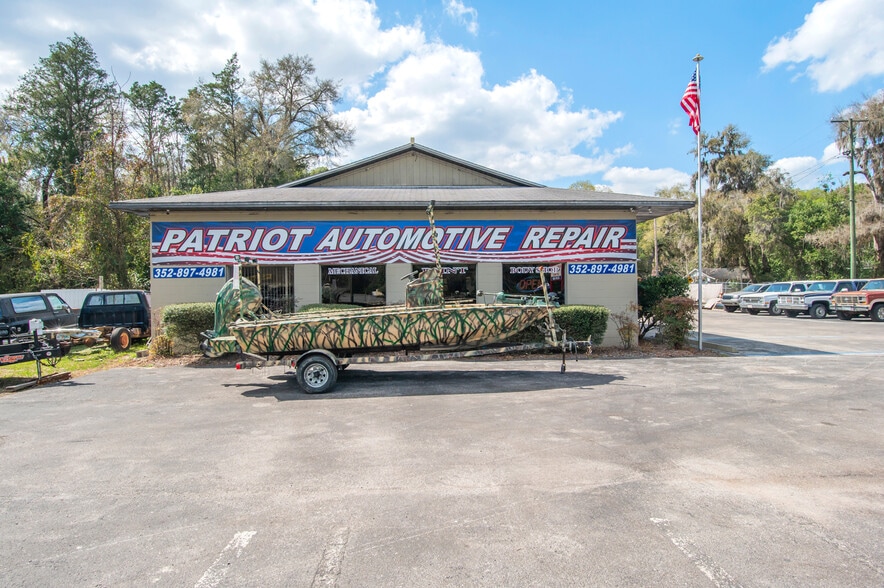 More Photos Of 982 E Hartshorn Ln, Holder Auto Repair For Sale