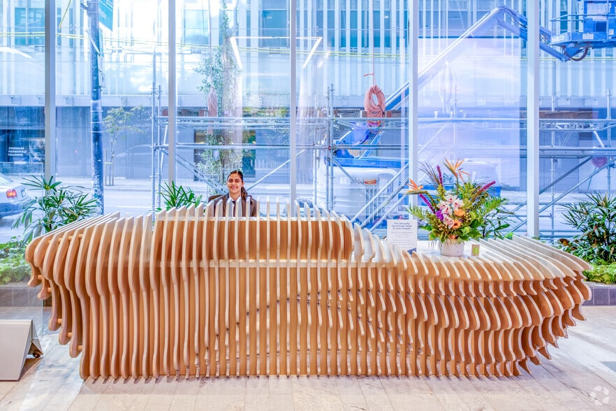 More Photos Of 733 Seymour St, Vancouver Office For Lease