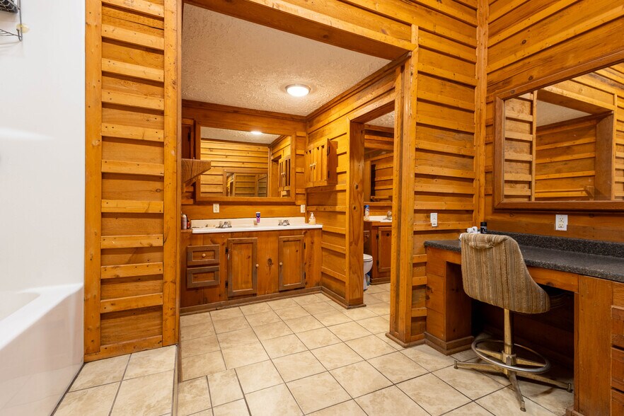 More Photos Of 217 Big Smith Br, Sassafras Marina For Sale