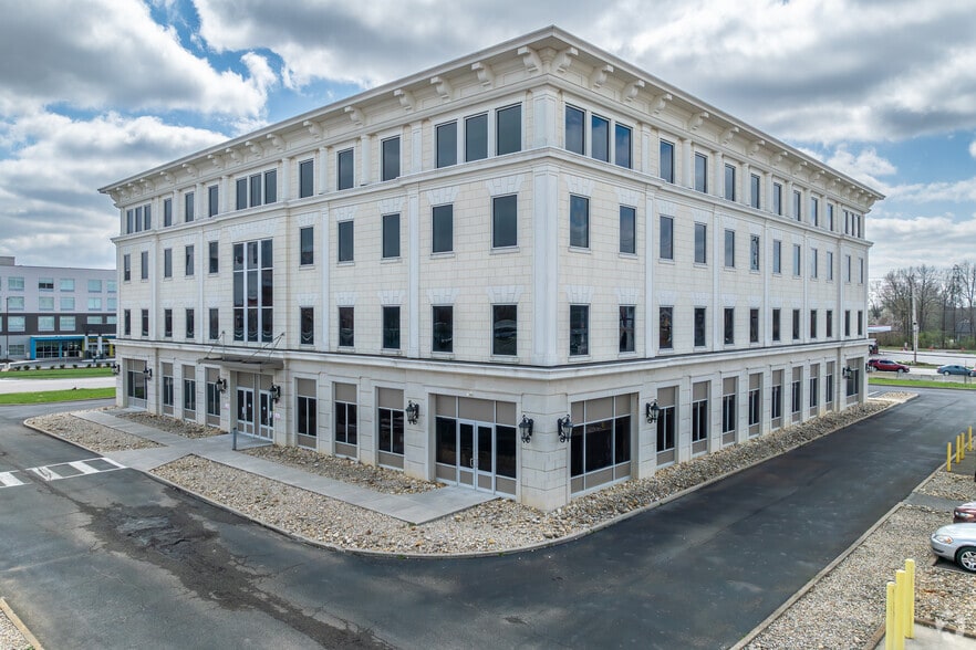 More Photos Of 6400 E Broad St, Columbus Medical For Sale