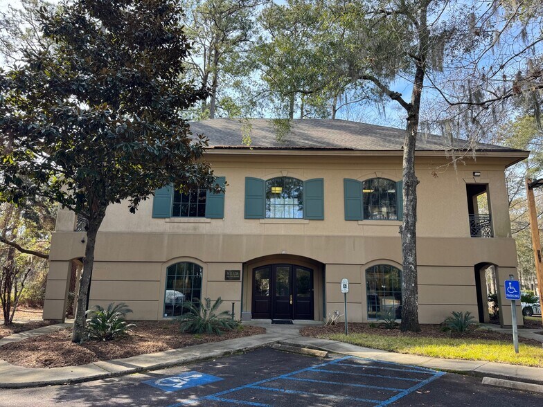 More Photos Of 4 Dunmore Ct, Hilton Head Island Medical For Lease