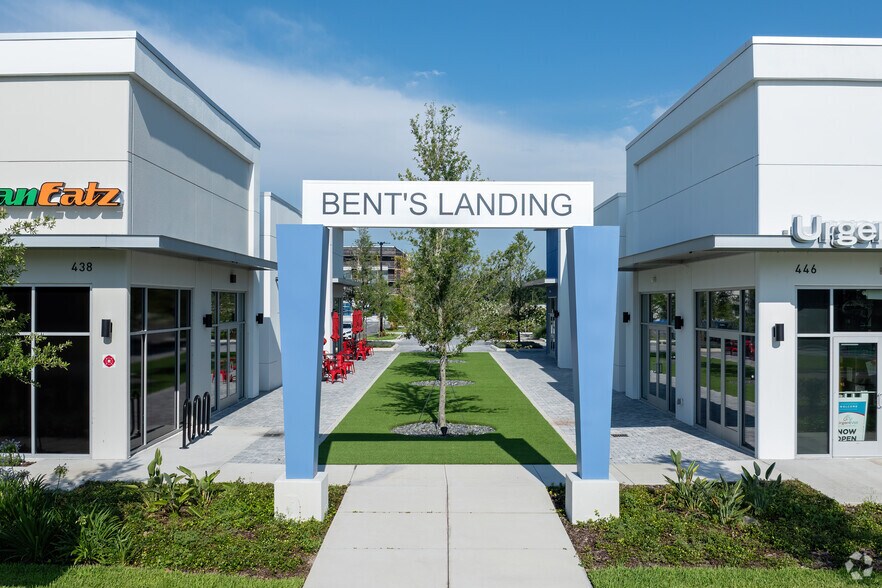 More Photos Of 446 Rinehart Rd, Lake Mary Storefront For Sale