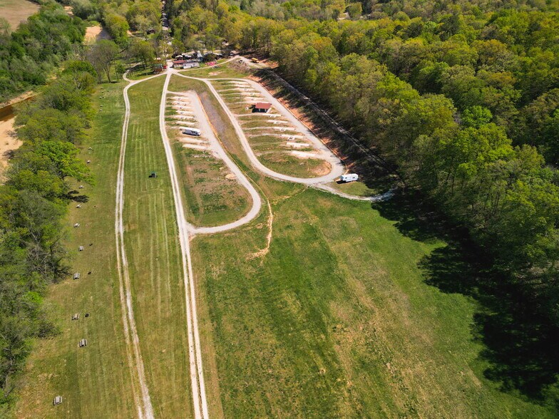 More Photos Of 49912 MO-14, Dora Trailer Camper Park For Sale