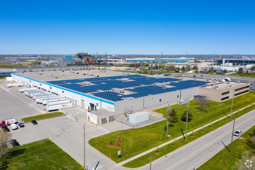 More Photos Of 1555 Wentworth St, Whitby Light Distribution For Lease