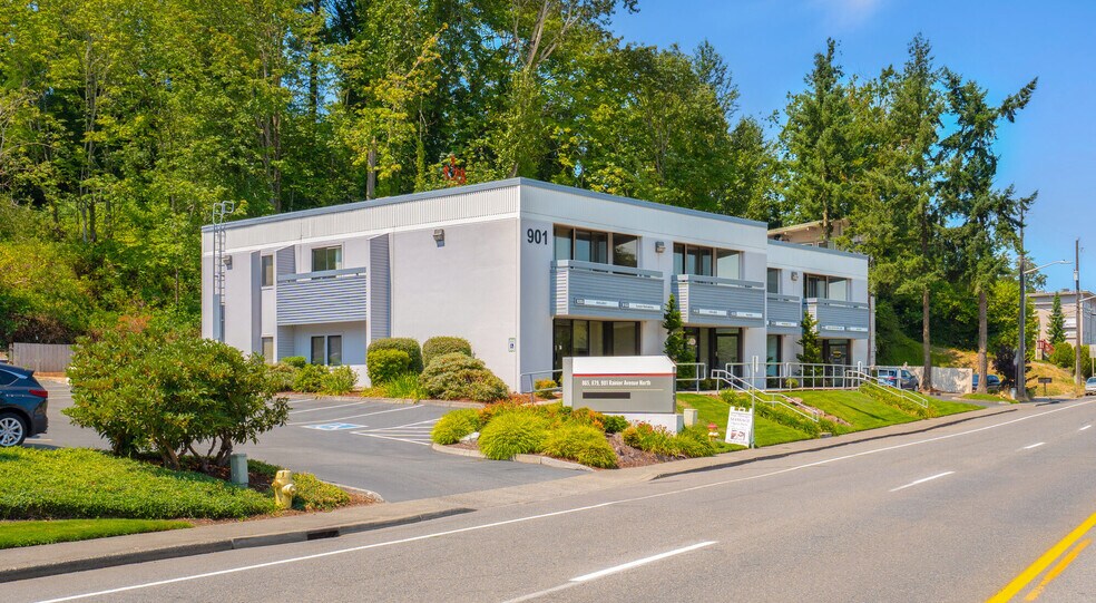 More Photos Of 901 Rainier Ave N, Renton Unknown For Lease