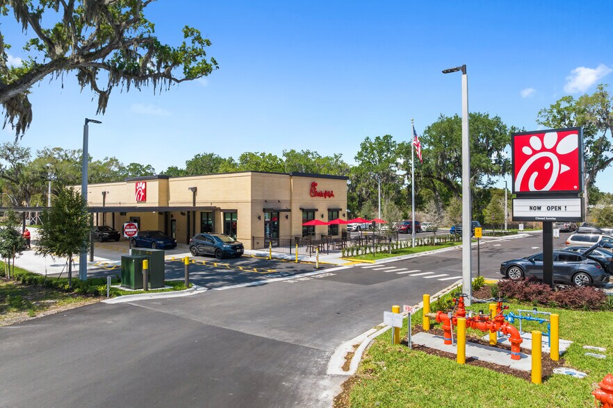 Primary Photo Of 6875 S Florida Ave, Lakeland Fast Food For Sale