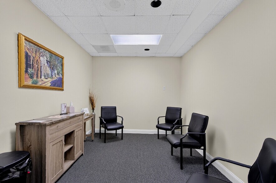 More Photos Of 1930 Charlie Hall Blvd, Charleston Medical For Lease