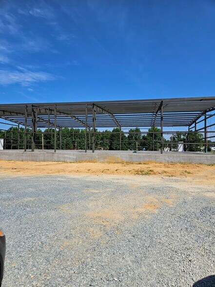 More Photos Of 0 Dinan Rd, Dunn Warehouse For Lease