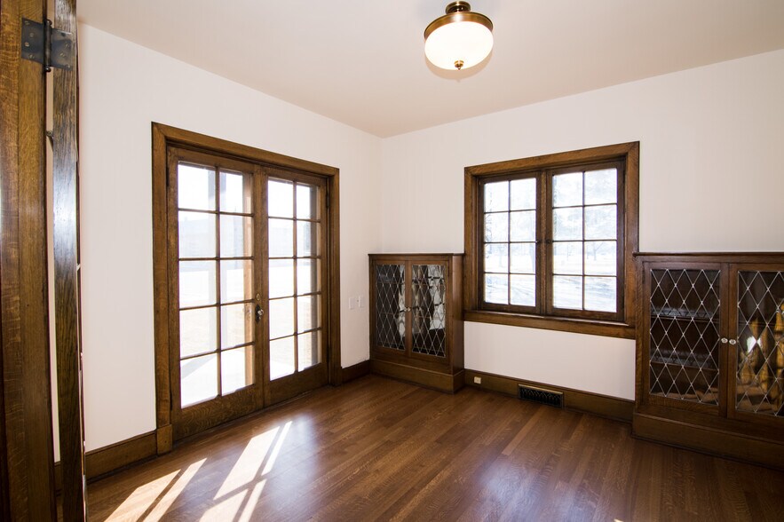 More Photos Of 109 N Main St, Springville Office For Lease