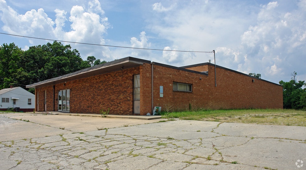 More Photos Of 1116 W Ward Ave, High Point Manufacturing For Lease