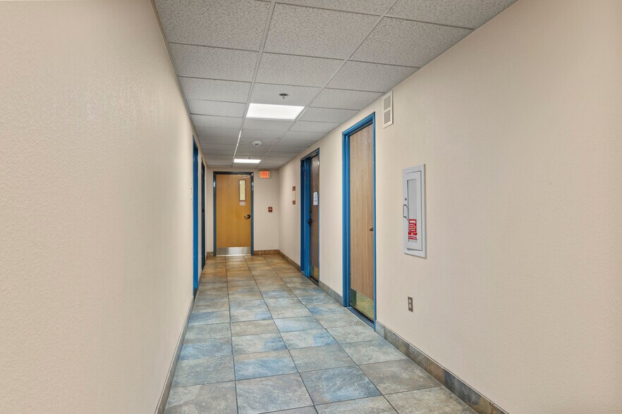 More Photos Of 44215 15th St W, Lancaster Medical For Sale