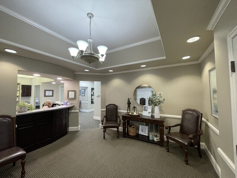 More Photos Of 1802 N State St, Orem Medical For Lease