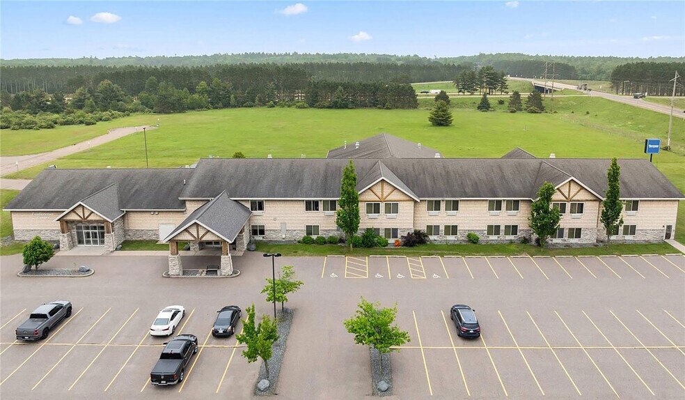 More Photos Of 1738 Comfort Dr, Tomahawk Hotel For Sale