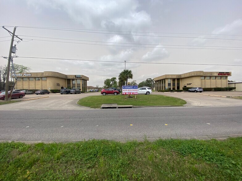 More Photos Of 1844 & 1846 Interstate 10 S, Beaumont Medical For Sale