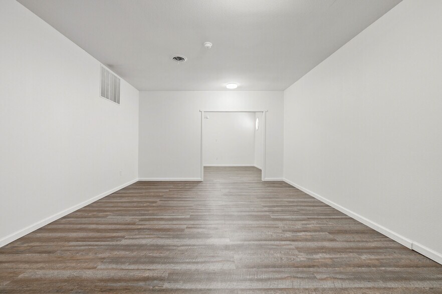More Photos Of 7101 W Hwy 2 & 52, Minot Storefront Retail Office For Sale
