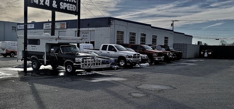 More Photos Of 7216 Ritchie Hwy, Glen Burnie Freestanding For Sale