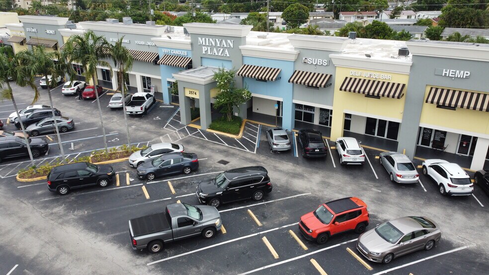 More Photos Of 2520-2650 N University Dr, Sunrise Unknown For Lease