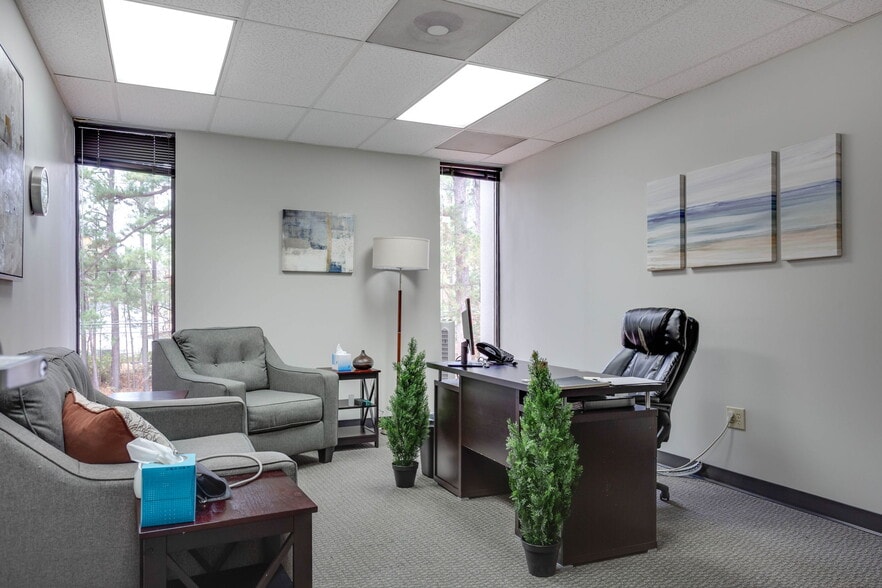 More Photos Of 3610 Bush St, Raleigh Medical For Lease