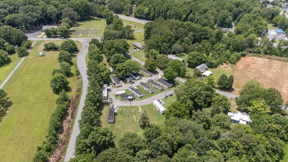 Primary Photo Of 2865 Hope Church Rd, Winston-Salem Apartments For Sale