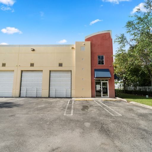 More Photos Of 6010 NW 99th Ave, Doral Warehouse For Sale
