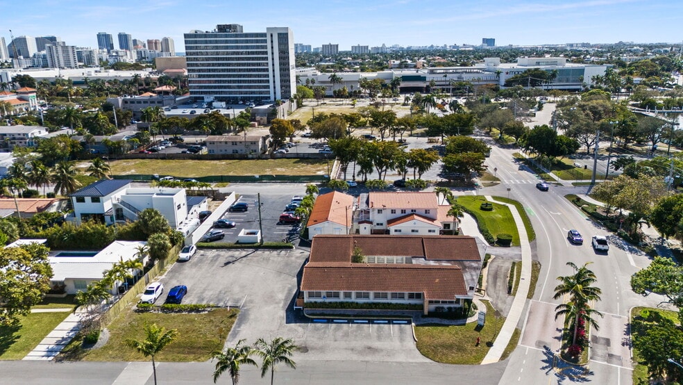 More Photos Of 1130 Bayview Dr, Fort Lauderdale Medical For Lease