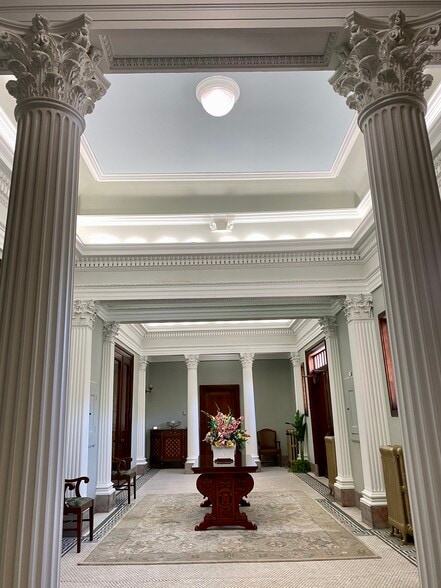 More Photos Of 1201 Felix St, Saint Joseph Lodge Meeting Hall For Sale