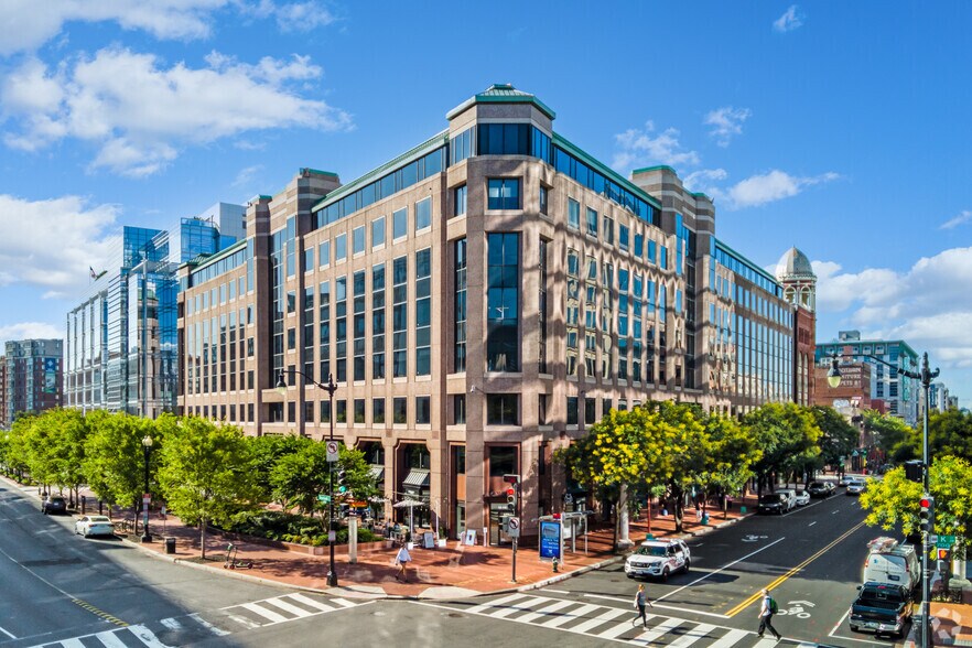 More Photos Of 650 Massachusetts Ave NW, Washington Office For Lease