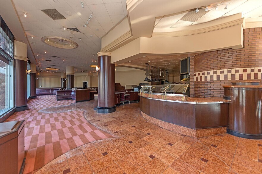 More Photos Of 10877 Wilshire Blvd, Los Angeles Office For Lease