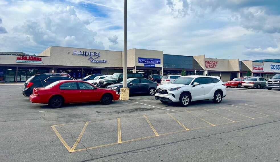 More Photos Of 611-691 W Elk Ave, Elizabethton Unknown For Lease