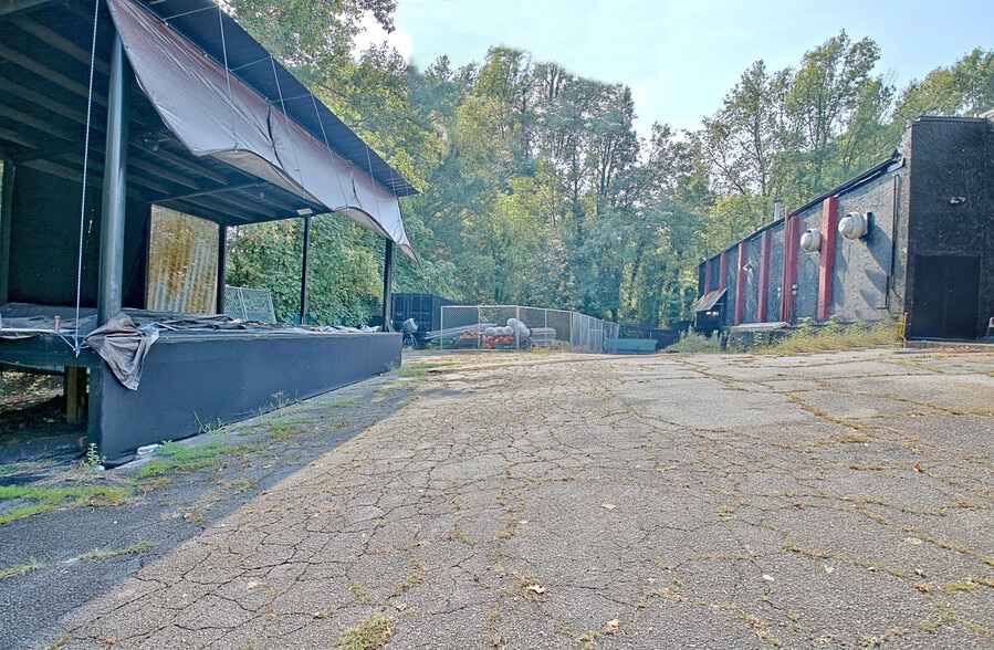 More Photos Of 7716 N Main St, Jonesboro Freestanding For Sale