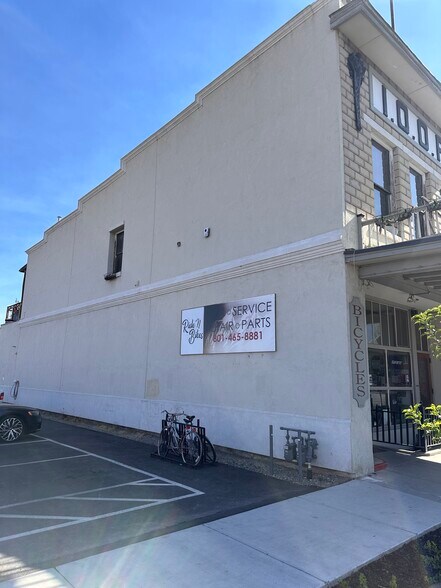 More Photos Of 36 W Utah Ave, Payson Storefront For Sale