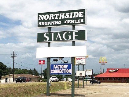 More Photos Of 601 Highway 71 N, Mena Unknown For Lease