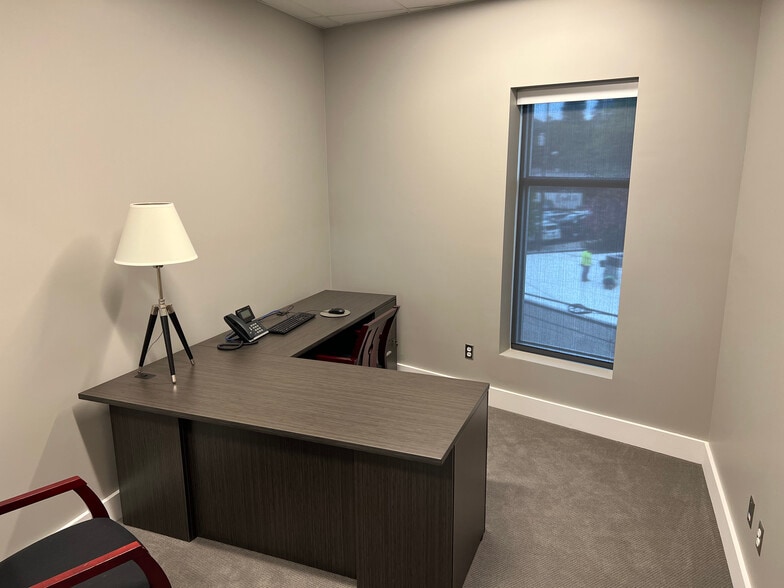 More Photos Of 325 Cherokee Blvd, Chattanooga Loft Creative Space For Lease