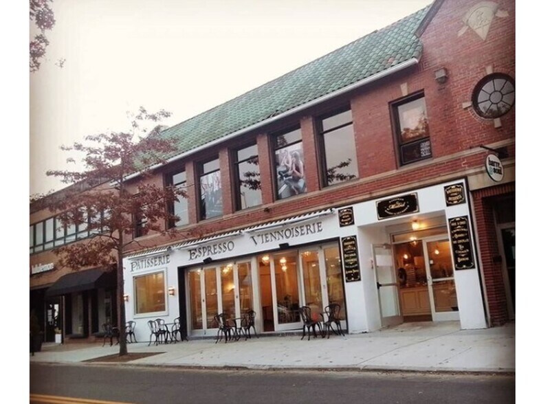 More Photos Of 195-201 Wayland Ave, Providence Storefront Retail Office For Lease