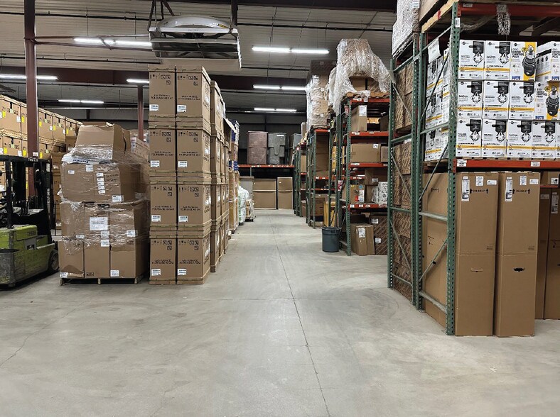 More Photos Of 5205 Foundry Cir, Saint Cloud Warehouse For Sale