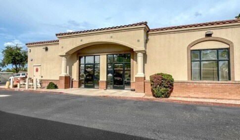 More Photos Of 428 S Gilbert Rd, Gilbert Unknown For Lease