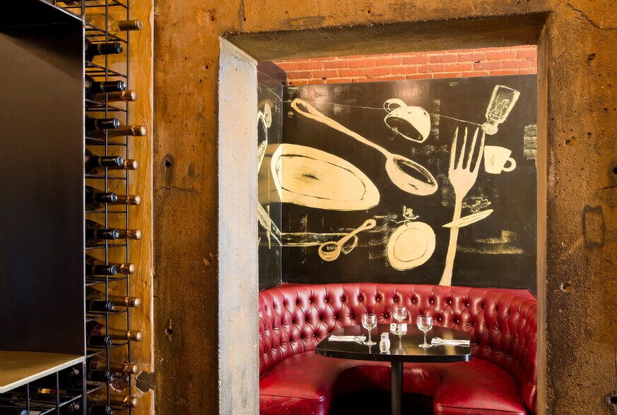 More Photos Of 4348 Fountain Ave, Los Angeles Restaurant For Lease
